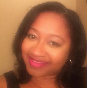 Meet your Posher, Dominique